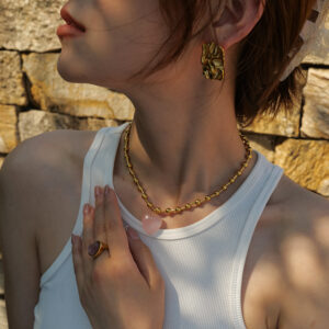 Stainless Steel Crystal Clear Glass 18K Gold Transparent Heart-Shaped Bead Necklace