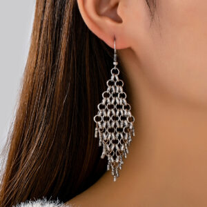 Diamond-shaped iron plate tassel earrings